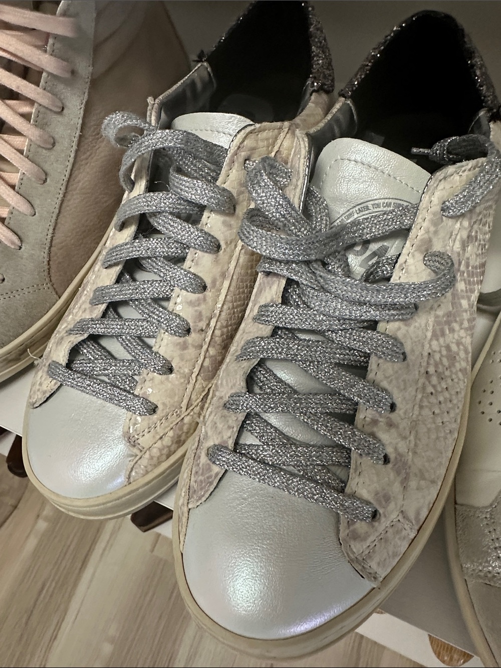 P448 Neutral Snake-Texture Leather Lace-Up Sneakers in Silver